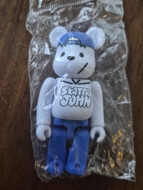 Bear Brick Skater John 100%